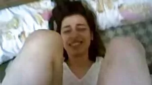Slender Hipster හට Butt Plug 4 Cock මාරු කිරීමට අවශ්‍යයි