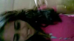 Horny college babe BBC මගින් ඇගේ තද උදුරා විනාශ කරයි