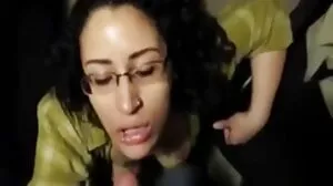 ක්‍රීපර් ක්ලෝවුන් පවුම් MILF