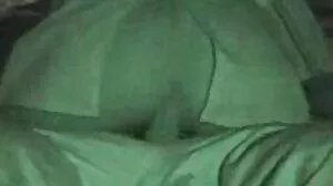 Blonde MILF නැවුම් මස් සඳහා නිකුත් කර ඇත