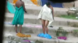 දහදිය පිරුණු ව්‍යායාම සහ ස්ටීම් ලිංගික අඩි. Busty Babe Ivy Secret