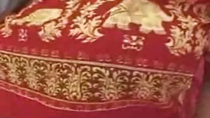 උණුසුම් යට ඇඳුම්වල POV සුළු මව ඔබව සතුටු කරයි